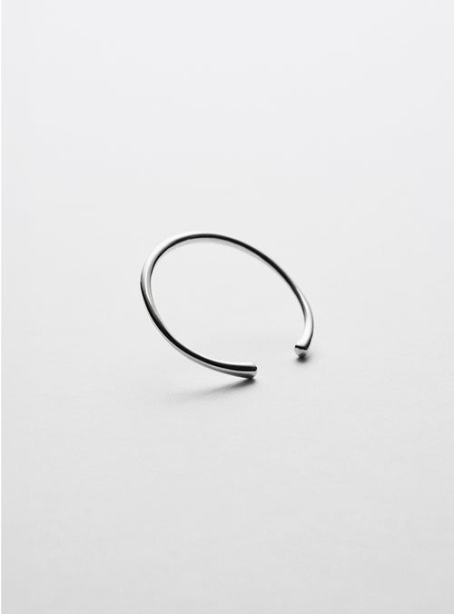 Linea Bangle