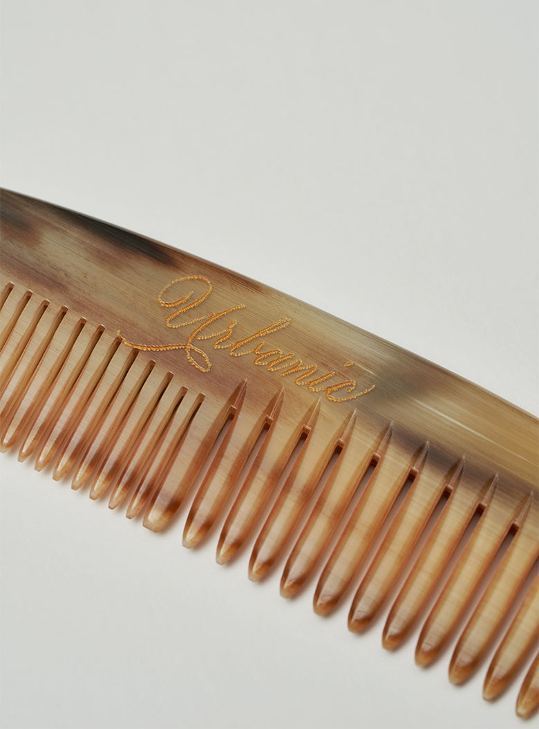 Baignoire de Urbanic Comb & Sachet