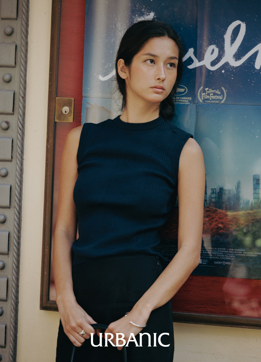 Ribbed Crew-neck Sleeveless