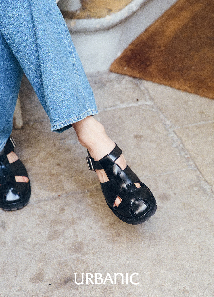 Fisherman Sandals (Black)