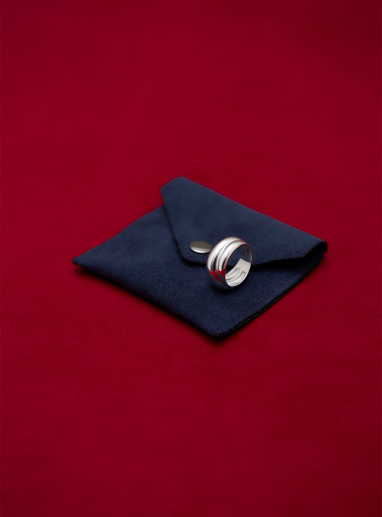 Torsade Ring