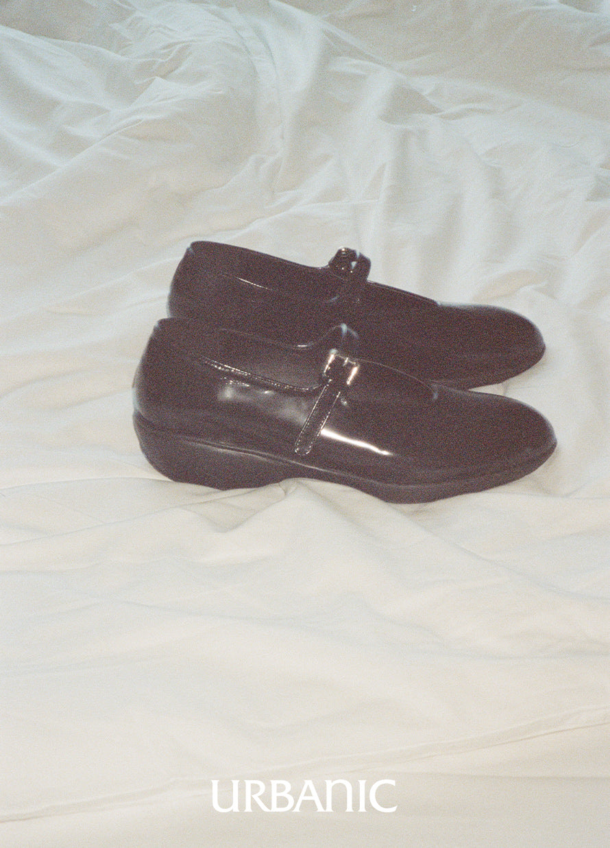 Vibram Mary Jane (Glossy)