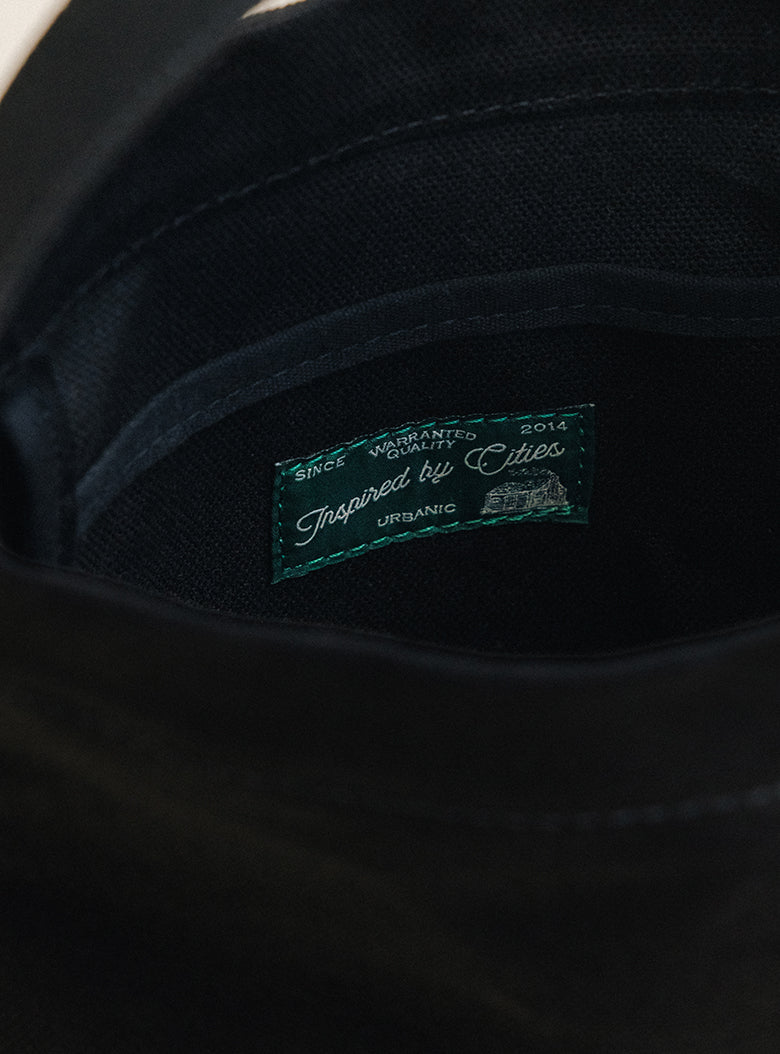 25 Holiday Baguette Bag