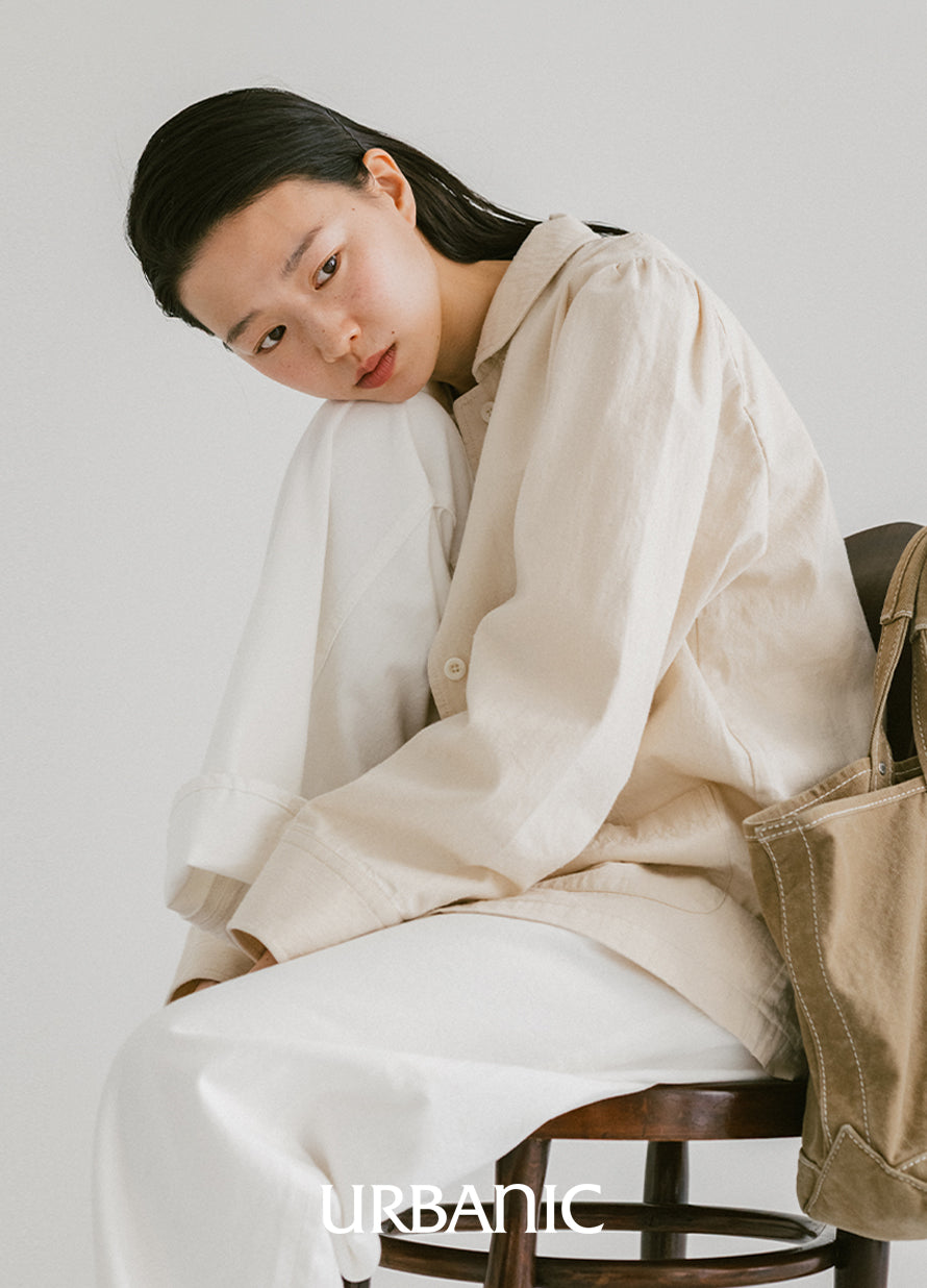 Subtly textured shirt with a romantic, airy silhouette