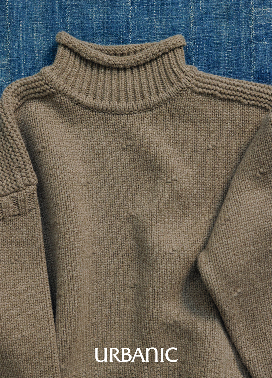 Dotty Turtleneck Knit