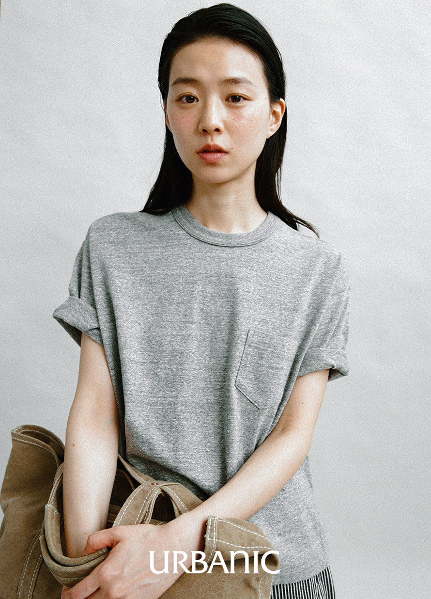 Classic short sleeve T-shirt with relaxed silhouette
