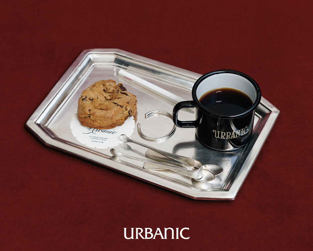 25 Holiday Enamel Cup (Black Lodge)