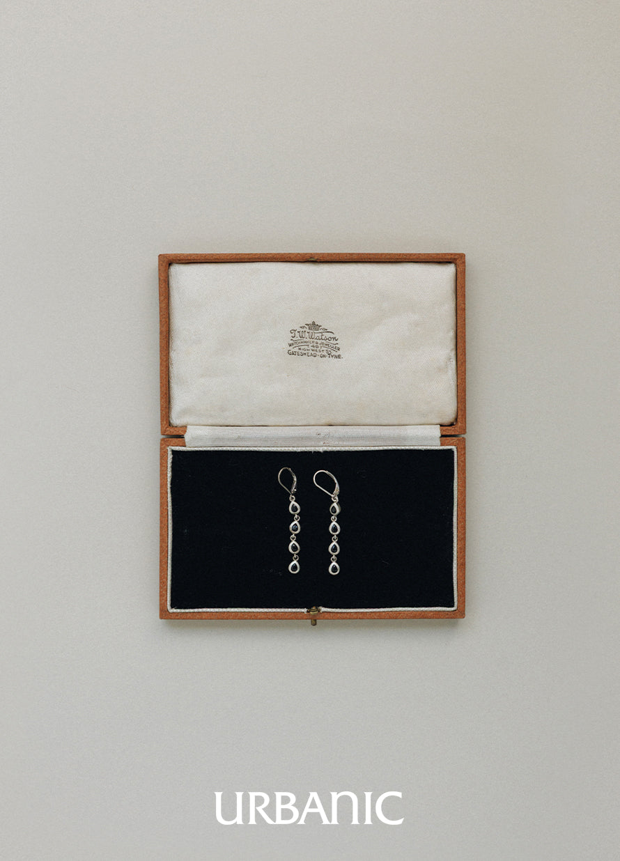 Noir Drop Earrings