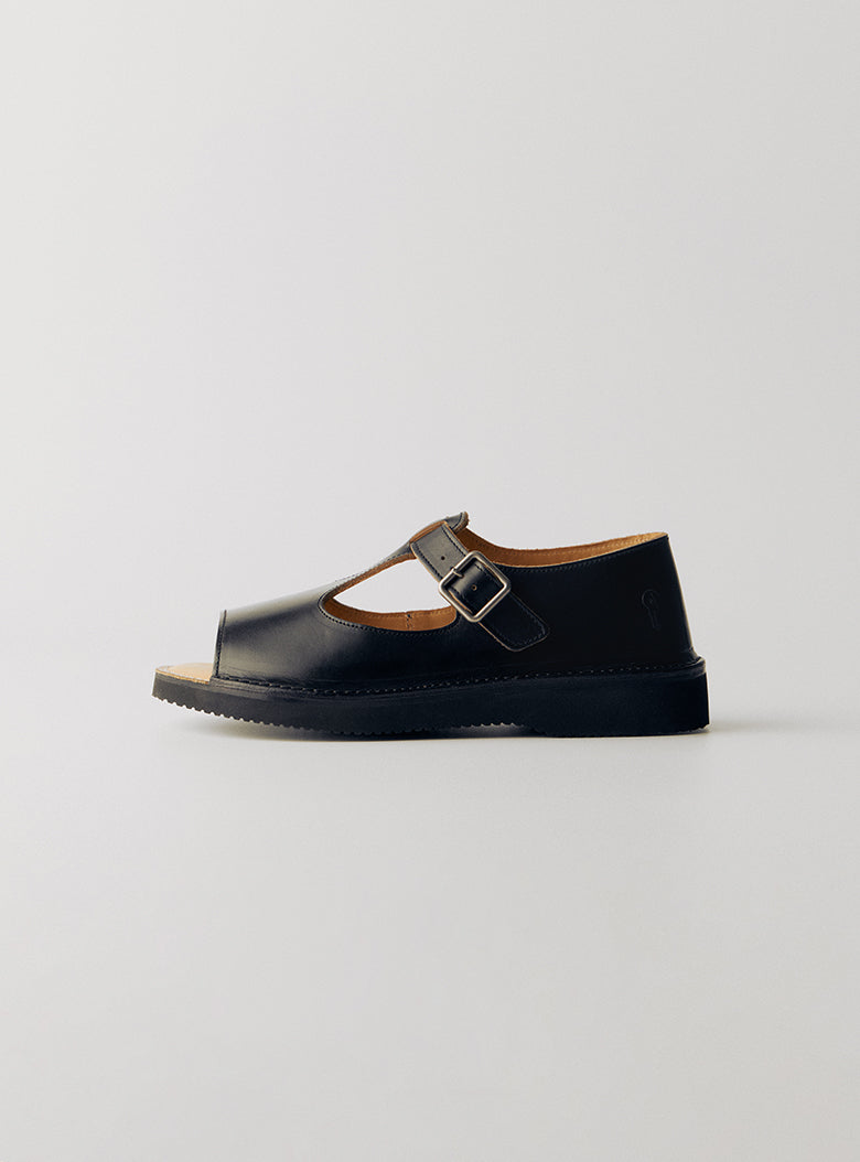 T-strap Vibram Sandals