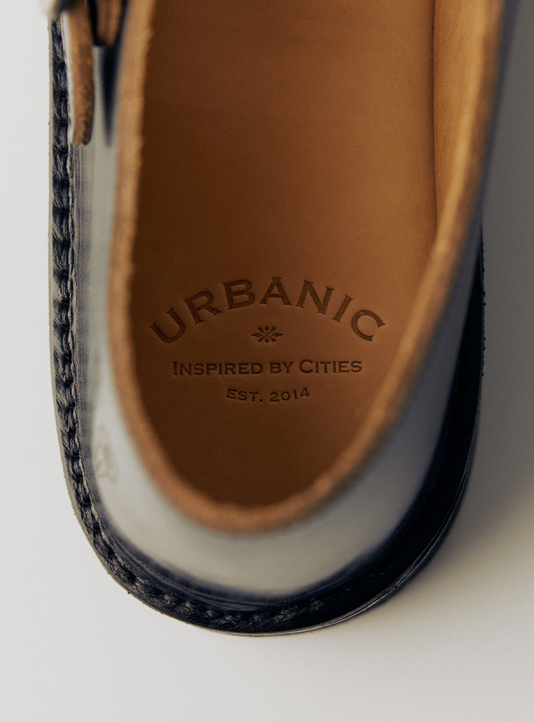 T-strap Vibram Sandals