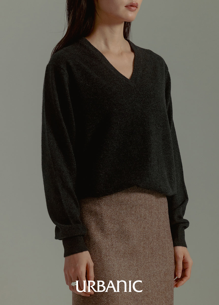 Boutique Cashmere V-neck Knit