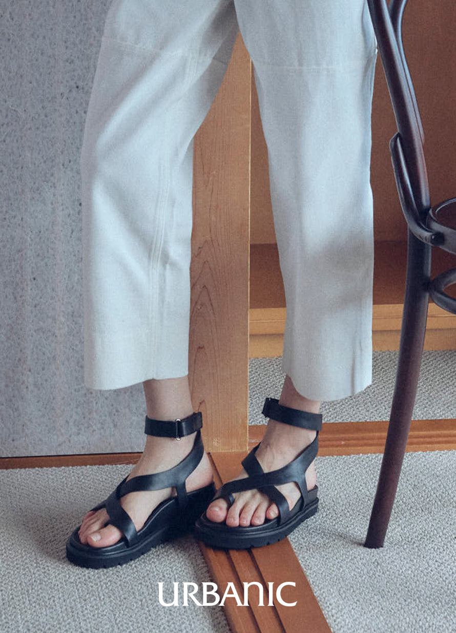 Cove Sandal (Black)