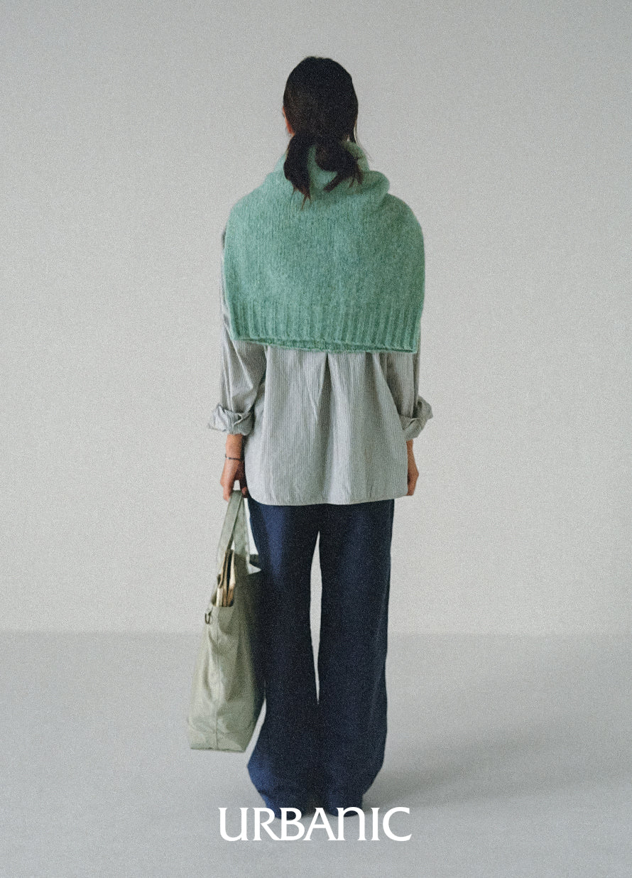 Lightweight cotton shirt with irregular striped pattern
