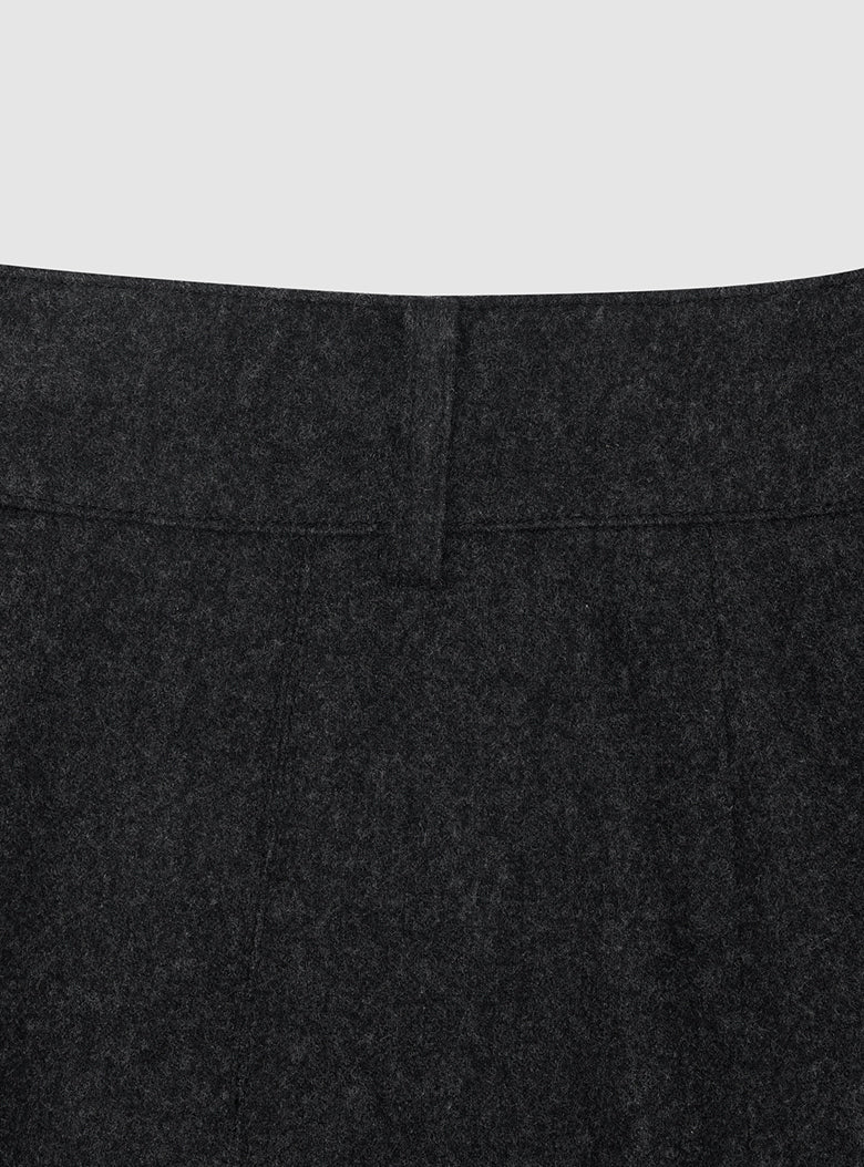 Malpensa Pleated Skirt