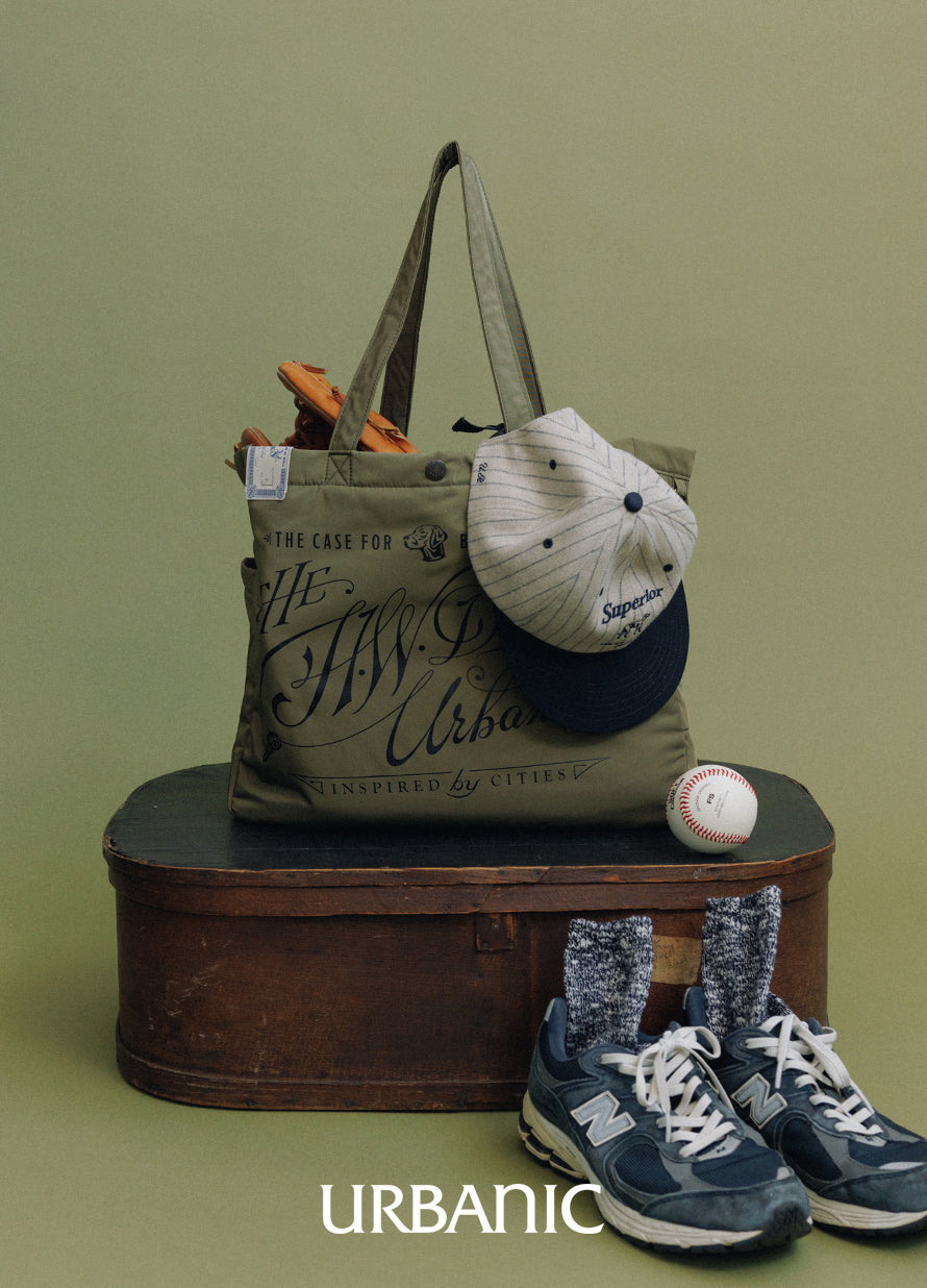 URBANIC30 x DOG&CO. Padded Shoulder Bag