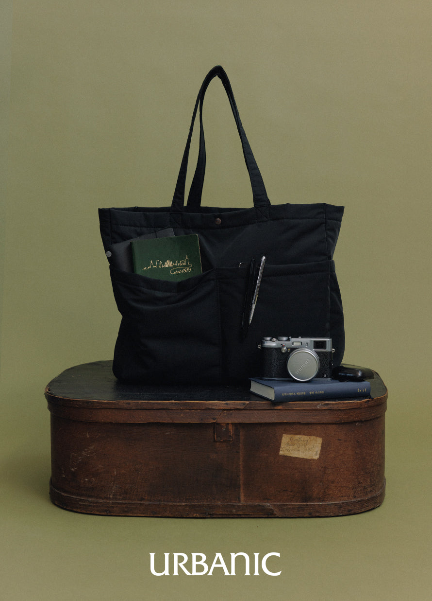 URBANIC30 x DOG&CO. Padded Shoulder Bag