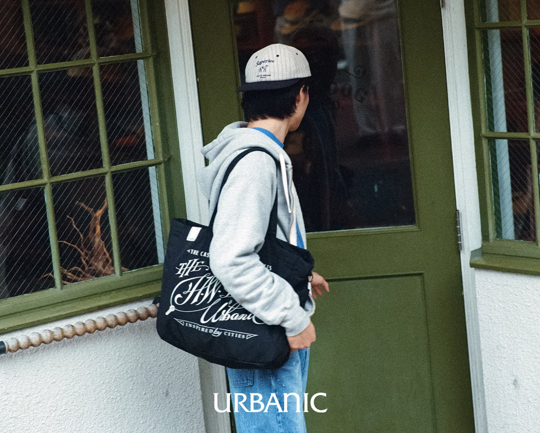 URBANIC30 x DOG&CO. Padded Shoulder Bag