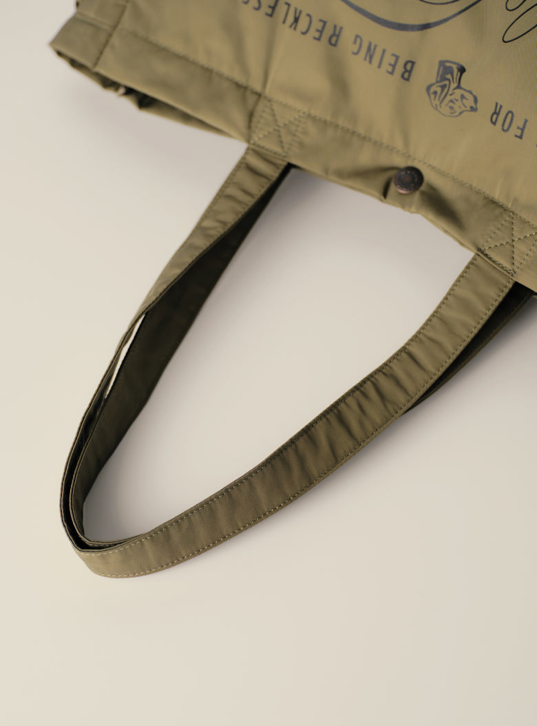 URBANIC30 x DOG&CO. Padded Shoulder Bag