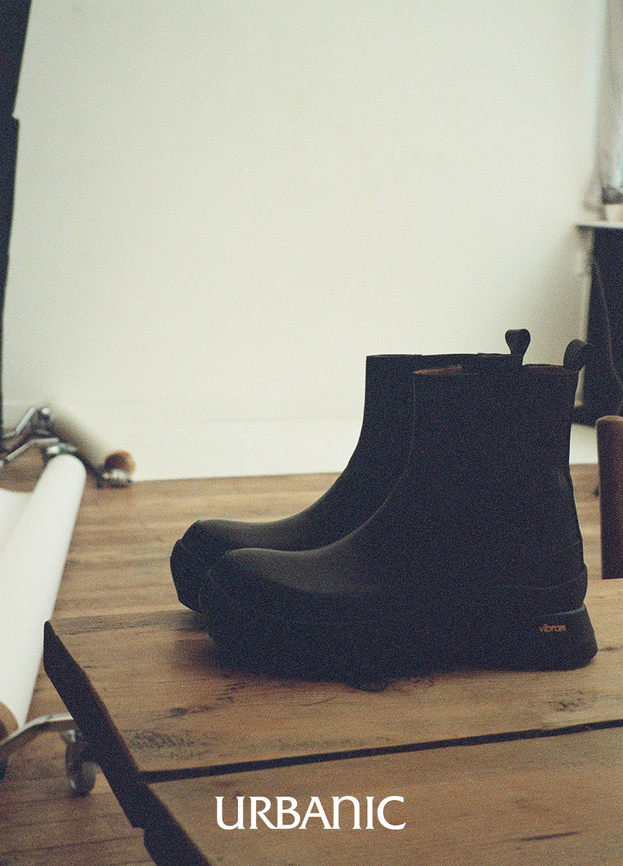 Vibram Chelsea Boots