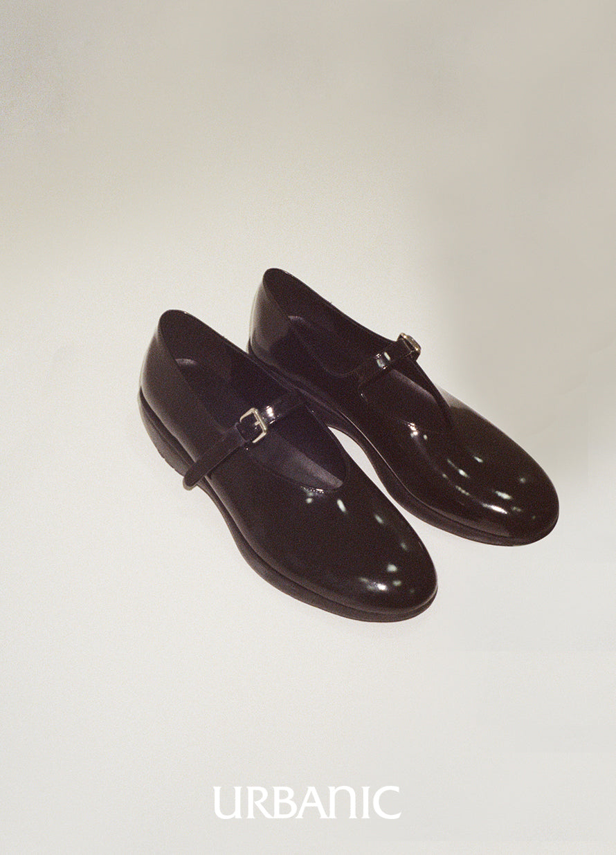 Vibram Mary Jane (Glossy)